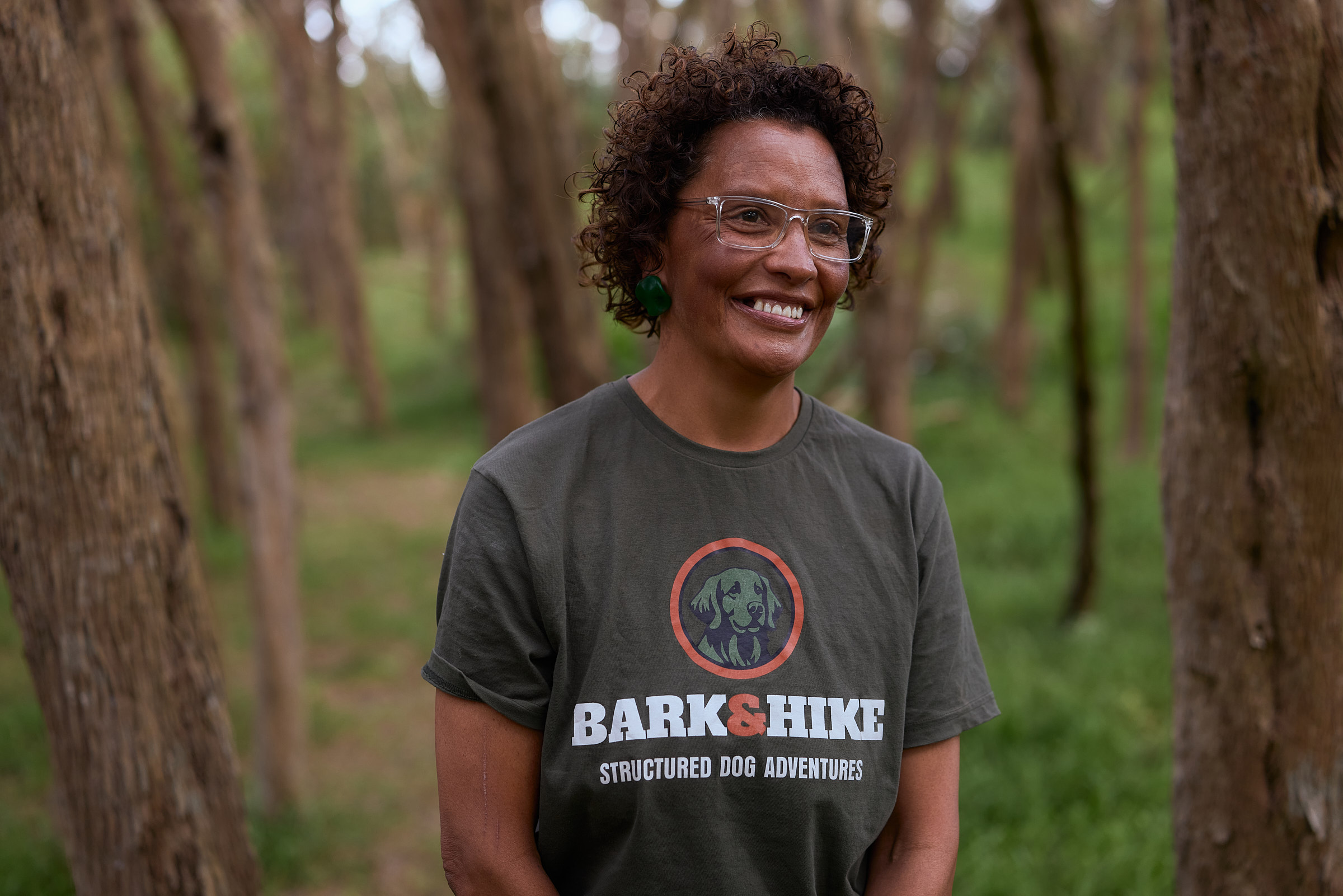 Michelle Lausen in her Bark & Hike shirt in the bush